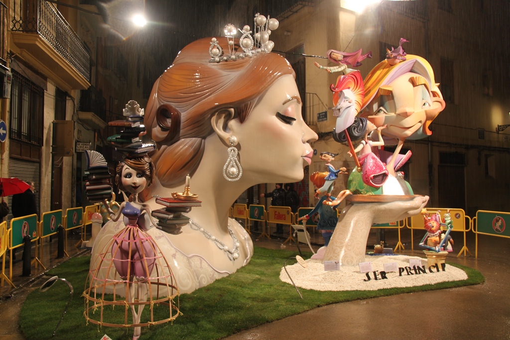 Totfalles: Corretgería-Bany dels Pavesos